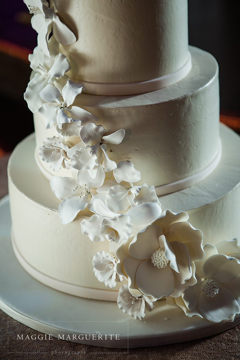 Sugar orchids down the tiers